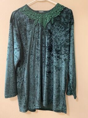 Vintage crushed velvet large long sleeve shirt green goth witchy fairy core